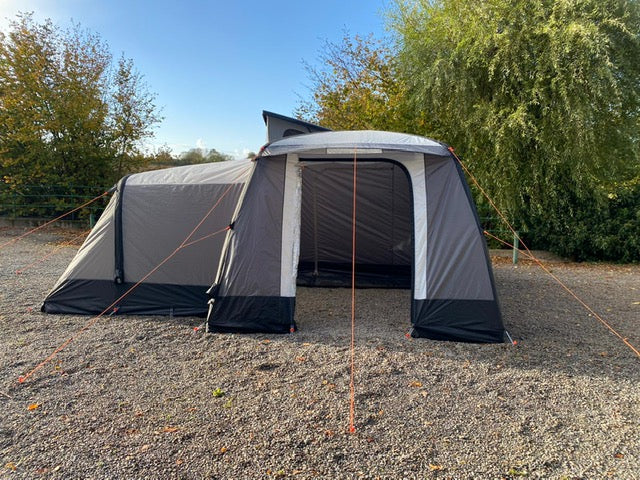 Camptech Moto Crown Driveaway Air (Annex optional extra) image 0