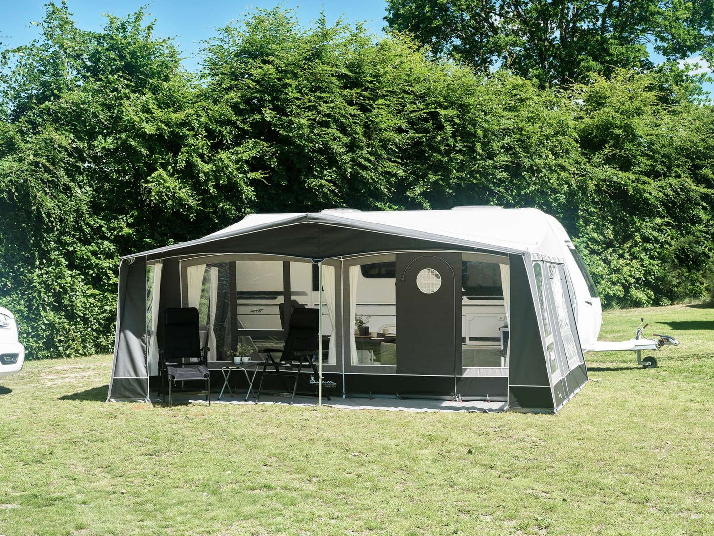 Isabella Forum Etna Poled Awning
